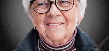Mme Carmen Leroux