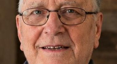 Ralph E Boomhower
