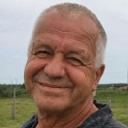 Photo of Daniel Sylvain, obituary
