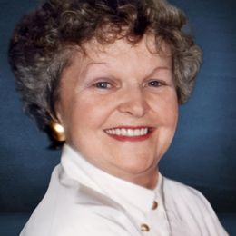 Photo of Pauline Levesque, obituary