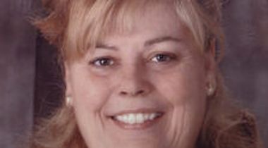 Mme Raymonde Denault Lauzon