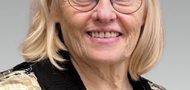 Mme Lucie Lacroix
