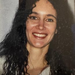 HMOeusxJkXOofD43urkNHIpJXuUXcmWdKyCNZZ9F