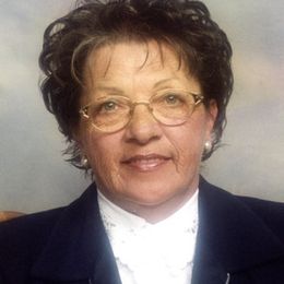 Photo of Doris Grondin, obituary in Victoriaville