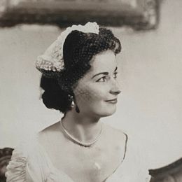 cmgh1FbxFK4TozBwk8FtasK5cxeCbe3xyaYmLhqp