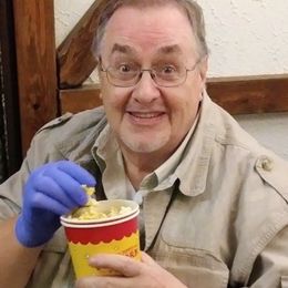 Photo of Herbert C Carlson, obituary in Orford