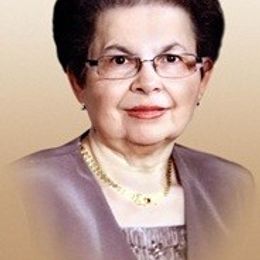 5SZkfCbONeXDgq3uAWSfdEVRXy5PAXCzLGjDstKm