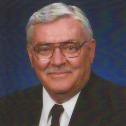 Photo of James L. Carter, obituary in Chazel