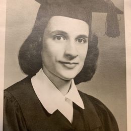 JmM84YdvfiS7LwYPmAbHv3gUmfQsGspB60h2ACxM