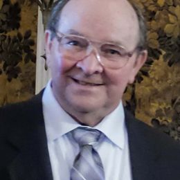 Photo of Larry C. Leavitt, obituary in Austin