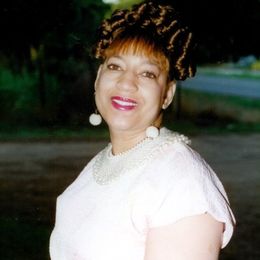 Photo de Ms. Shirley Ann Sawyer, avis de décès à Austin