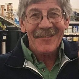 Photo of Ronald Herbert Crosby, obituary in Kirkland