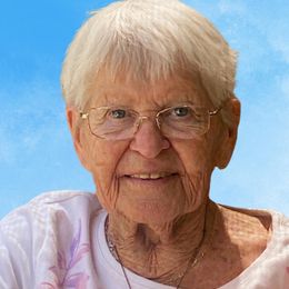Photo de Jeanne Blanchard Drolet, avis de décès à Laval