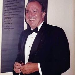 Photo of Harold Stanley Friedman, obituary in Newport