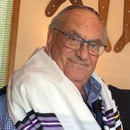 SGU9ZvivJz2NLElQDTdSKYZ7wsRxZM0sUkUghz96