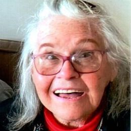 Photo of Helen Eva Blizzard, obituary in Cowansville