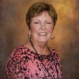 Photo of Patricia Kaye Kirchner, obituary in Louiseville