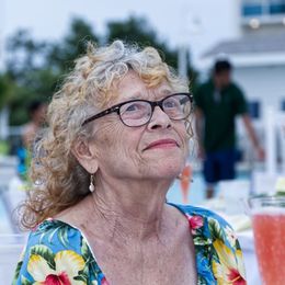 Photo of Helen Deborah Crosby, obituary