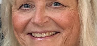 Christine "Chris" Lee (Batchelder) Geiss