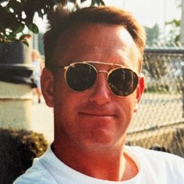 Photo de James "Jim" Karl Larsen, avis de décès à Alma