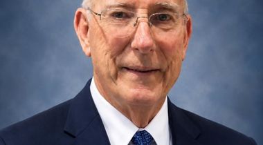 Robert L Longworth