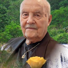 ljFJcha3cto7KPXSUqu6NVRS5k9bDXeddQMI6V4d