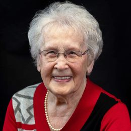 Photo of Mme Olivette Bussières MAILHOT, obituary in Roberval