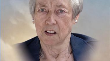 Moffatt (née Côté), Denise