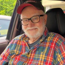 Photo of Raymond James Larsen, obituary in Chandler