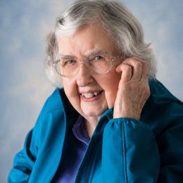 Photo of Helen Seller Bachelder, obituary in Hemmingford