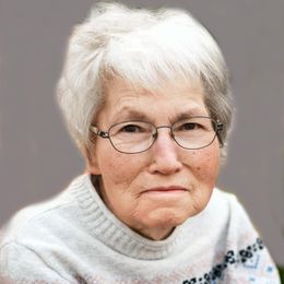 Photo of Denise Arsenault, obituary in Forestville