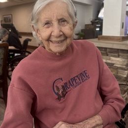 Photo of Doris Carolyn Burkeen, obituary in Linton
