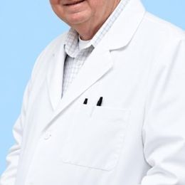 Photo of John Walter Seelye, obituary in Louiseville