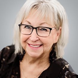 Photo of Madeleine Poulin, obituary