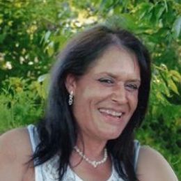 Photo of Hélène Huard, obituary