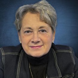 Photo of Adrienne Cyr, obituary